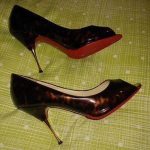 Christian Louboutin Torties